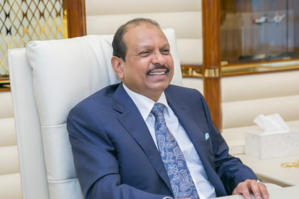 Yusuff Ali gifts iPhone 17