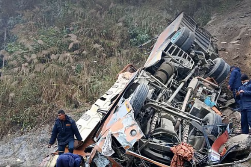 Nepal bus crash Dading